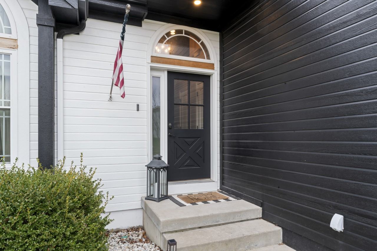 1405 Ne 106th Pl #NA - Photo 2 of 19