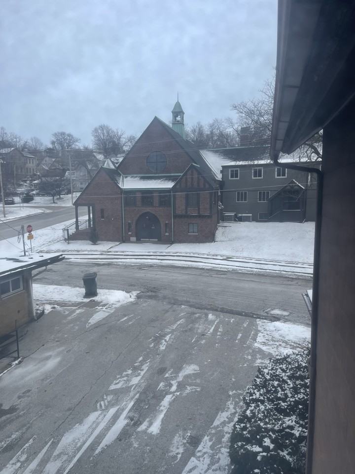 1553 8th Ave #B - Photo 7 of 12