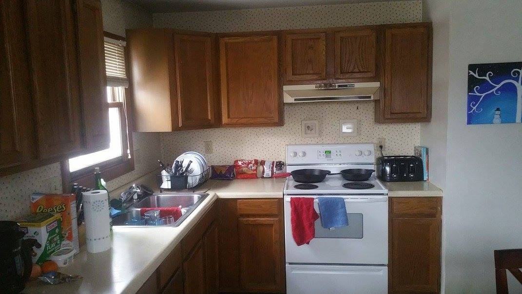 326 Center St #2 - Photo 5 of 19