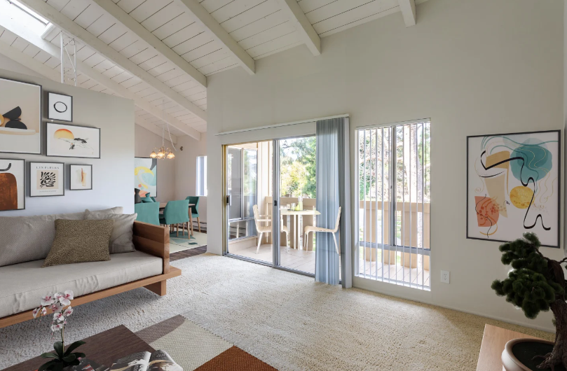 23731 Mariner Dr - Photo 3 of 21