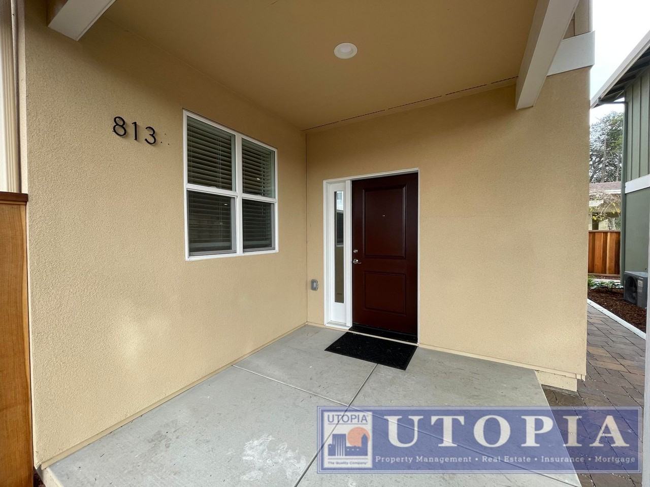 813 Morrissey Blvd - Photo 3 of 37
