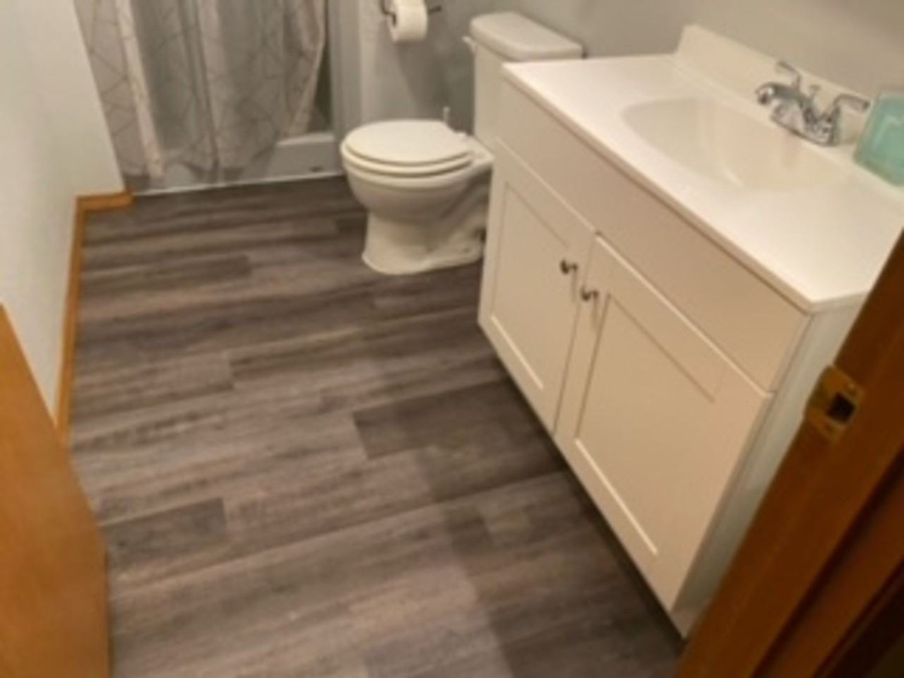 939 Sw Fellows Ct - Photo 7 of 32