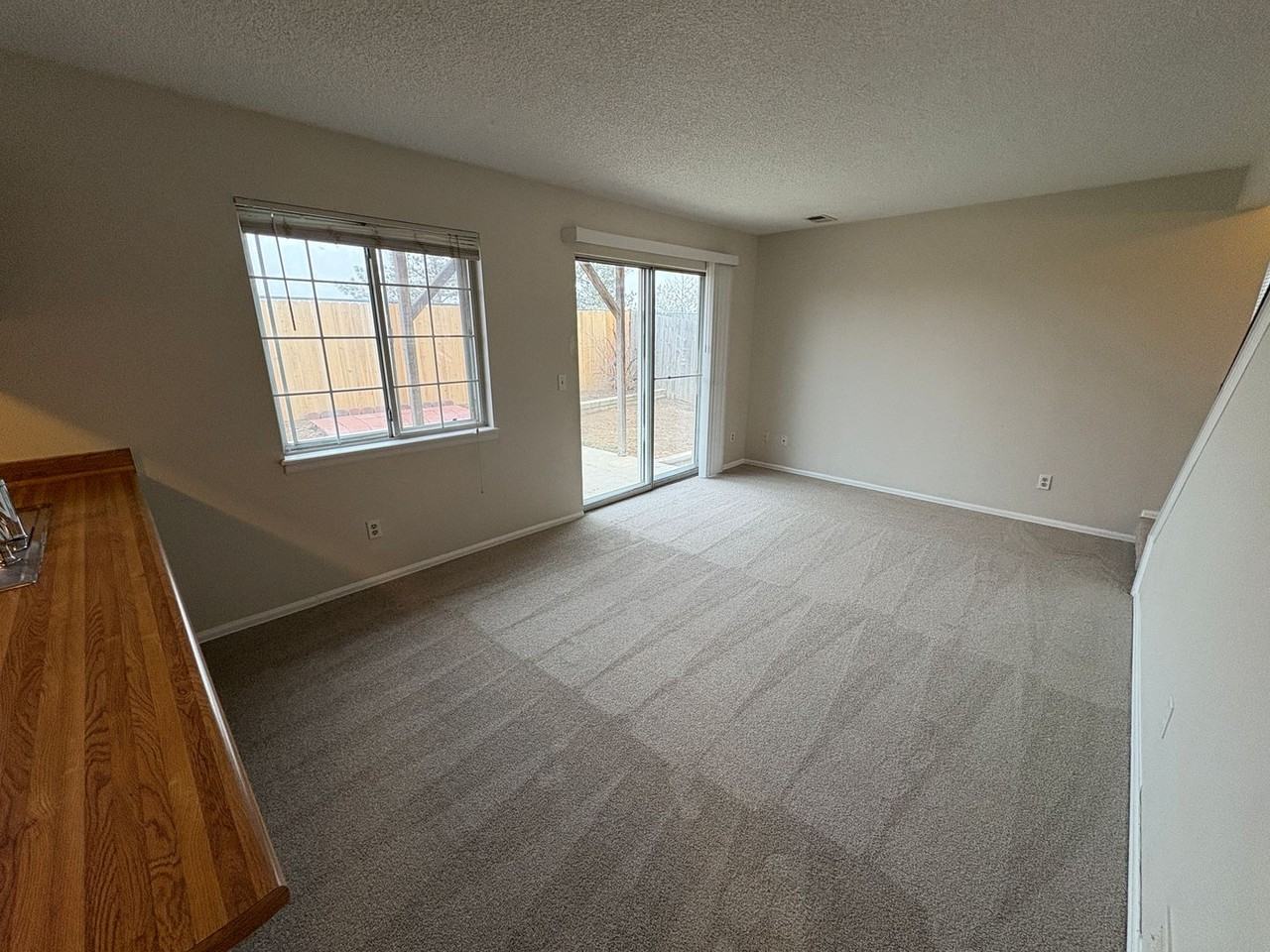 12548 Forest Dr - Photo 4 of 15