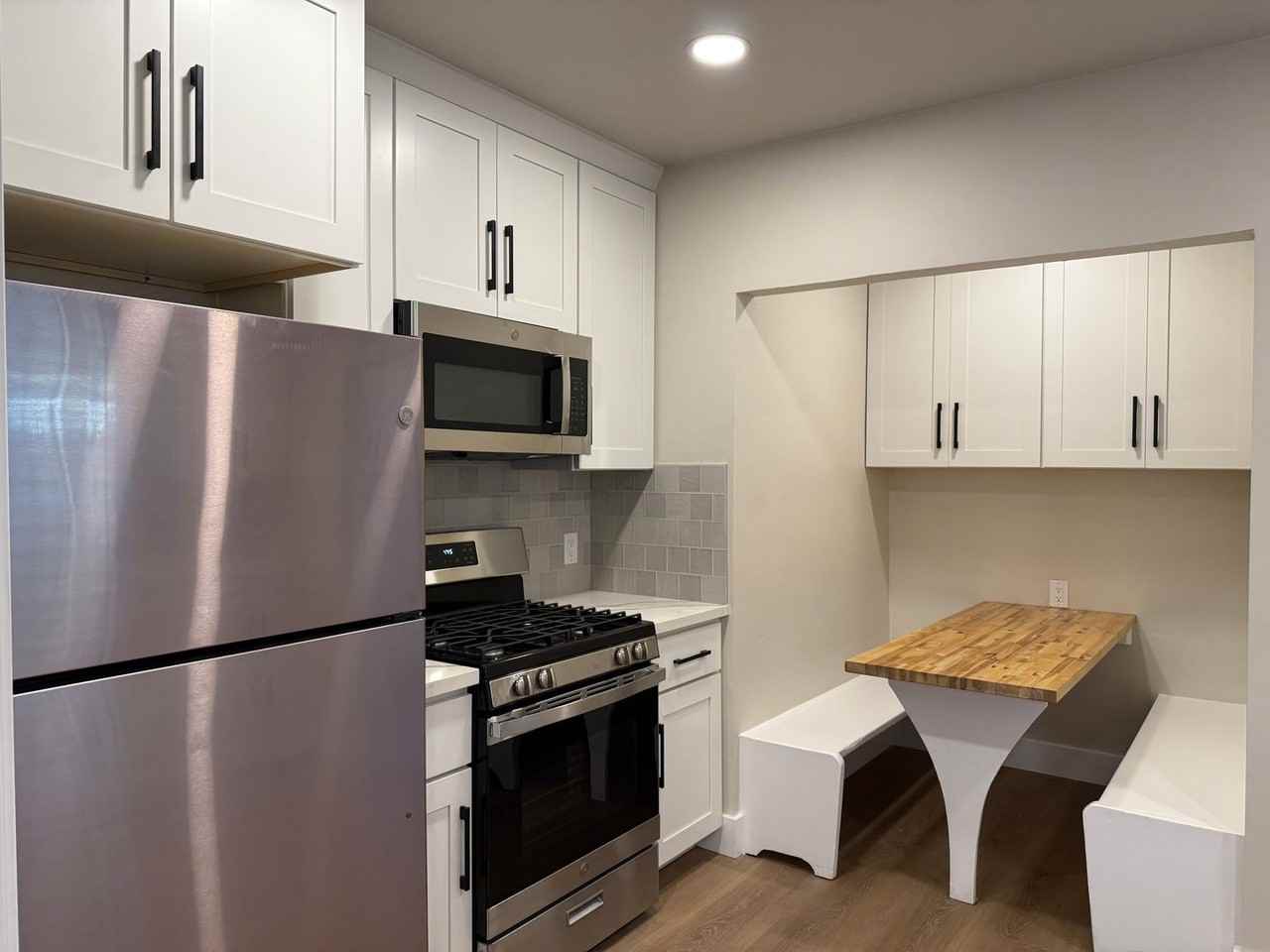 509 Sierra Blvd - Photo 5 of 14