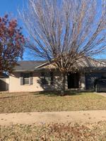 featured image of 517 Post Oak Ln