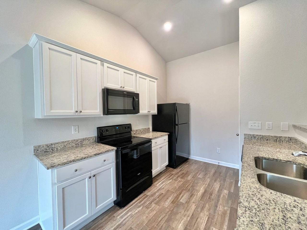 312 Rustling Way - Photo 6 of 26