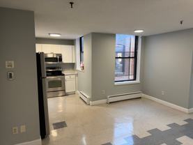 46 Amesbury St #3A - Photo 1 of 1