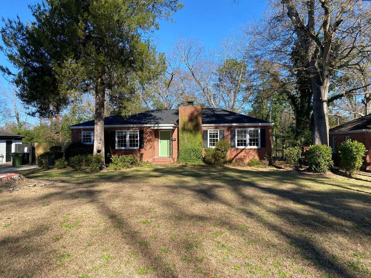 2415 52nd St - Photo 2 of 24