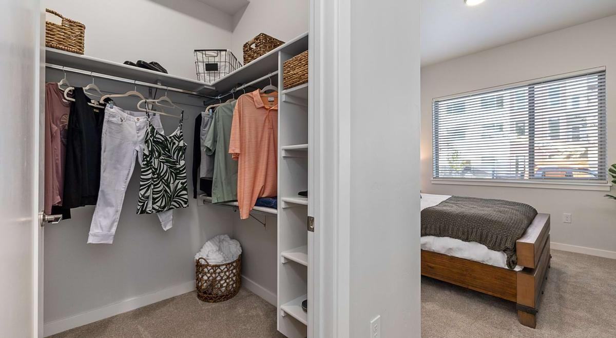 3469 S Old Hickory Way