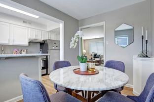 14001 Ambaum Blvd Sw - Photo 1 of 1