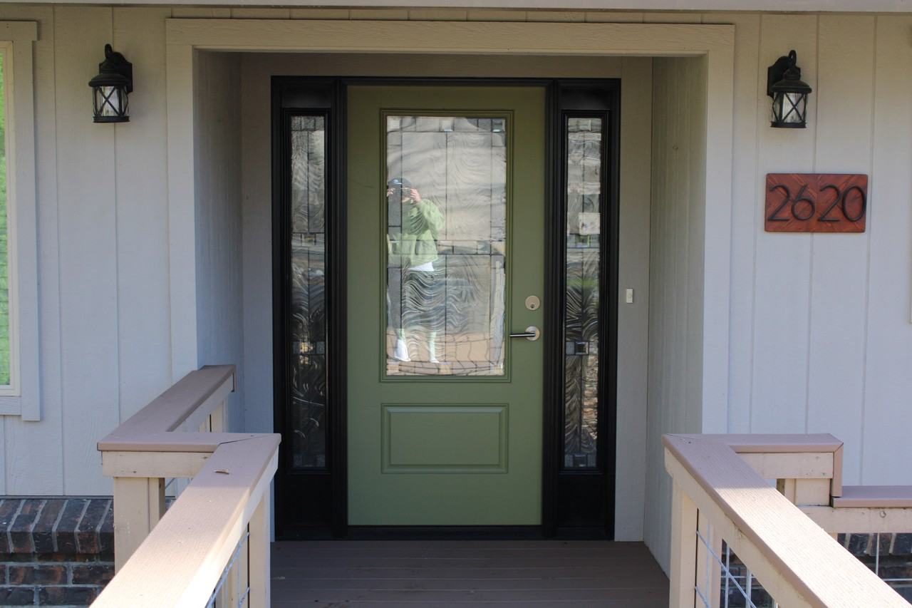 2620 Wentworth Rd - Photo 2 of 12