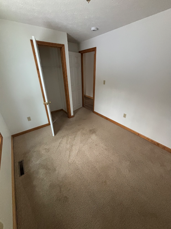 38 Springer Dr - Photo 7 of 18