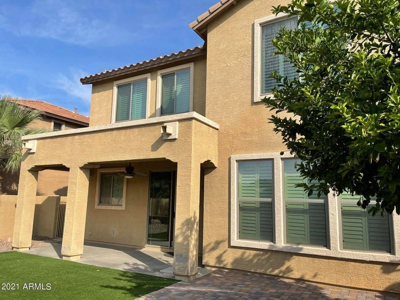 4045 E Bellerive Dr - Photo 2 of 13