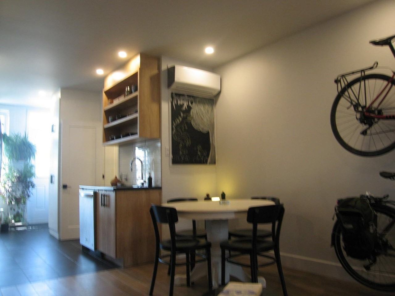 8452 Rue Saint-Denis - Photo 3 of 12