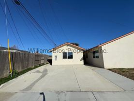 1649 N Western Ave #A - Photo 1 of 1