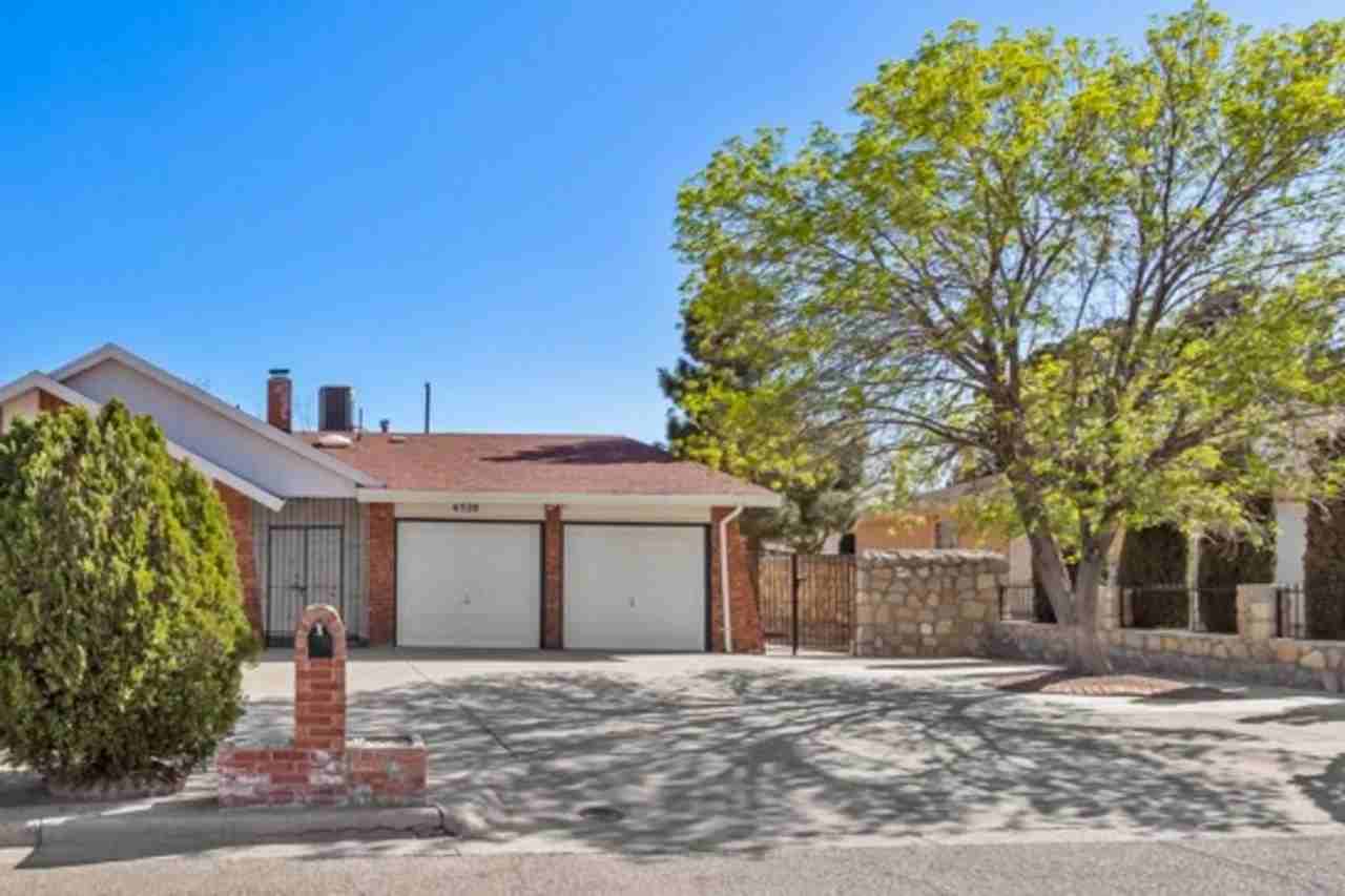 4528 R L Shoemaker Dr - Photo 2 of 24