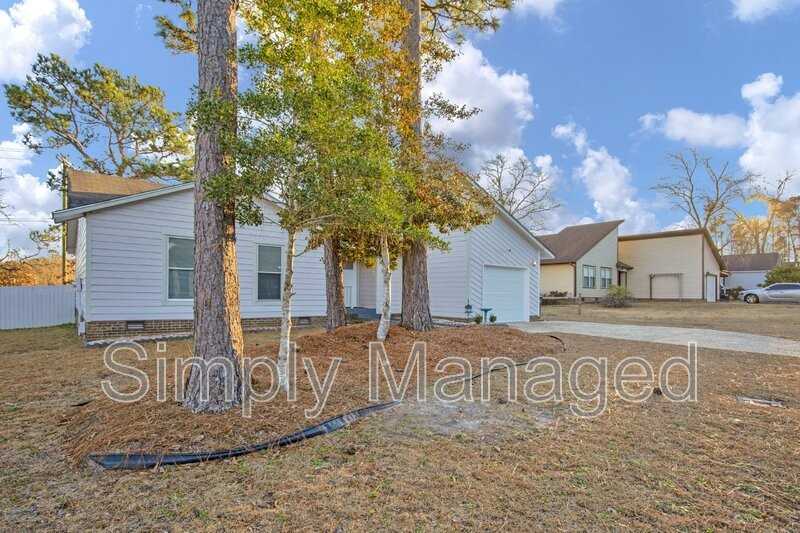 7020 Pantego Dr - Photo 2 of 33