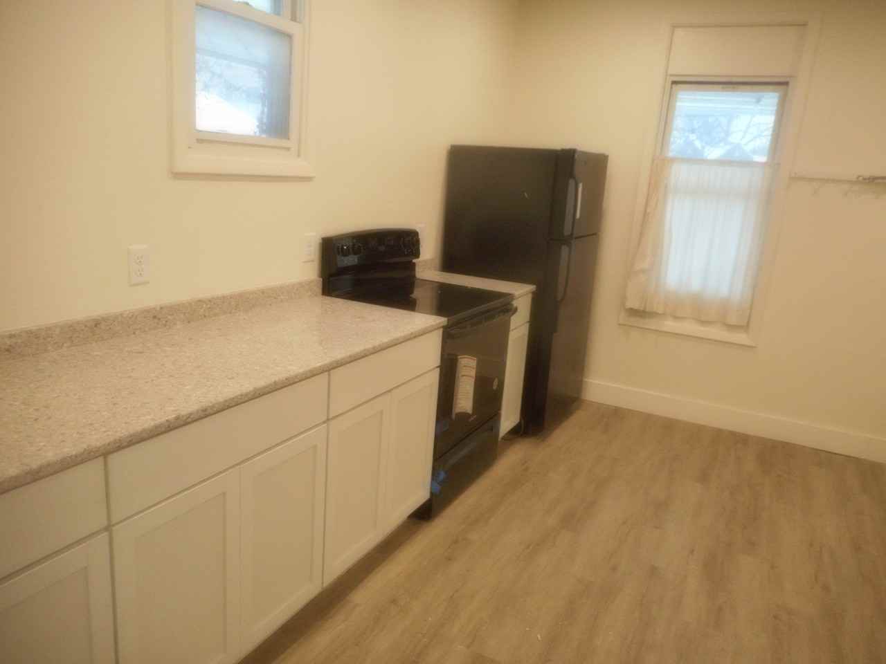 1914 15th Ave S - Photo 2 of 9