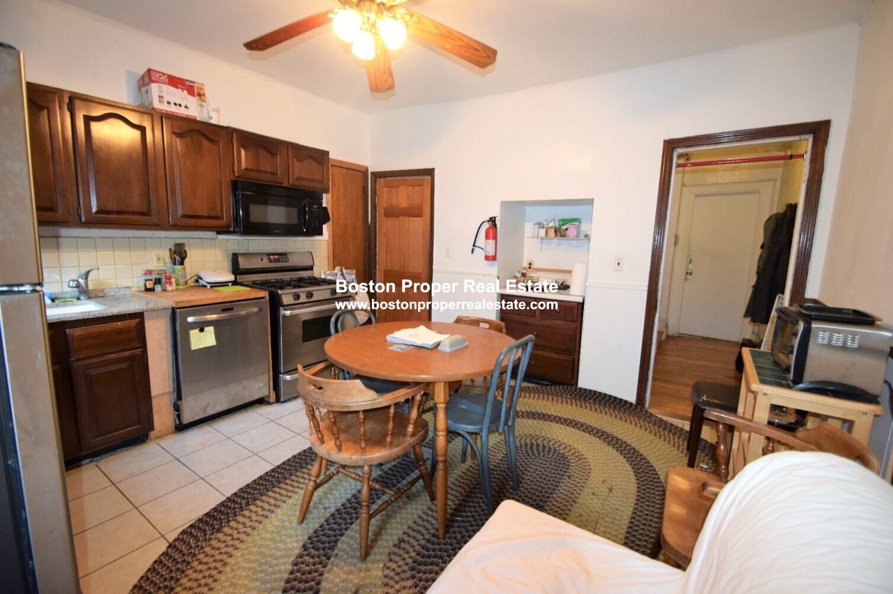 6 Sewall St #2 - Photo 2 of 9