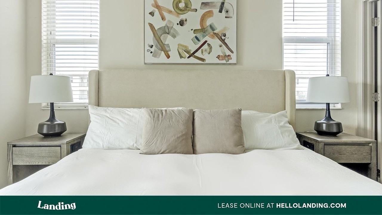 4985 Eastwood Greens St - Photo 4 of 50