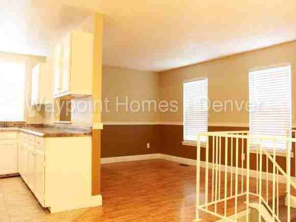 4026 S Fundy Way - Photo 2 of 15