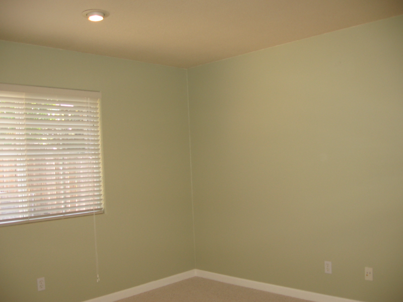 10072 Roseview Dr - Photo 7 of 9