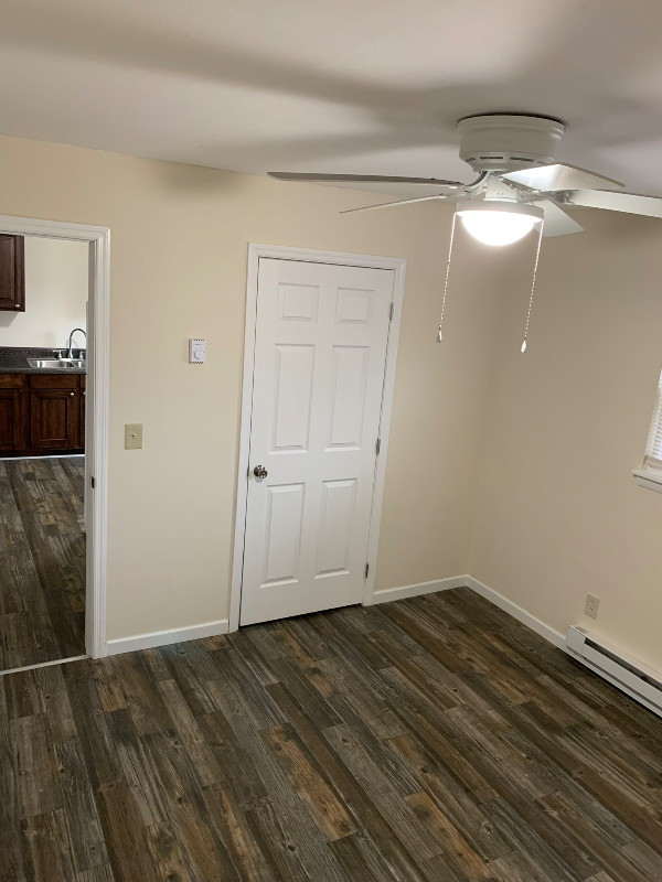 139 Hendricks Blvd #1 - Photo 7 of 8