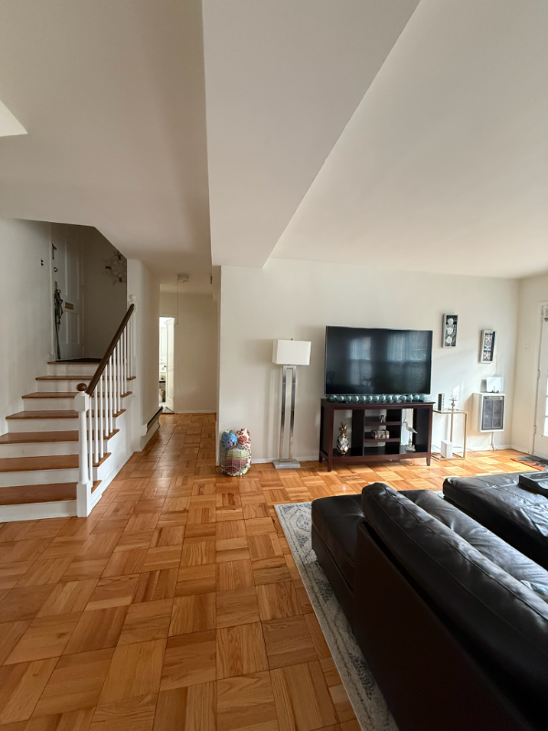 3622 Gunston Rd - Photo 4 of 23