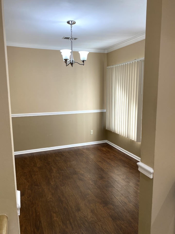 811 Brian Dr #101 - Photo 4 of 12