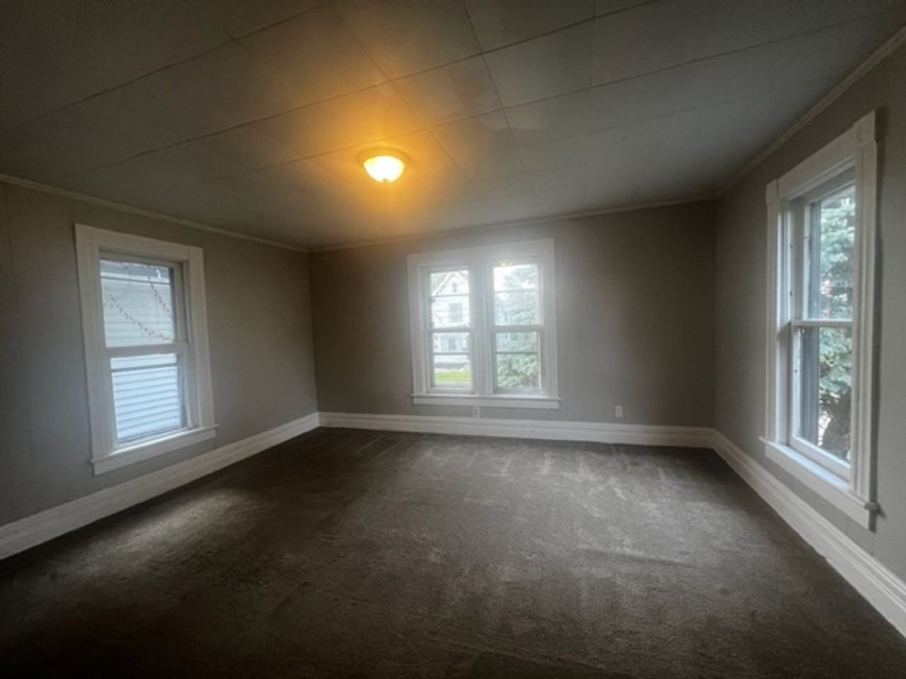 1100 5th St Sw - Photo 5 of 10