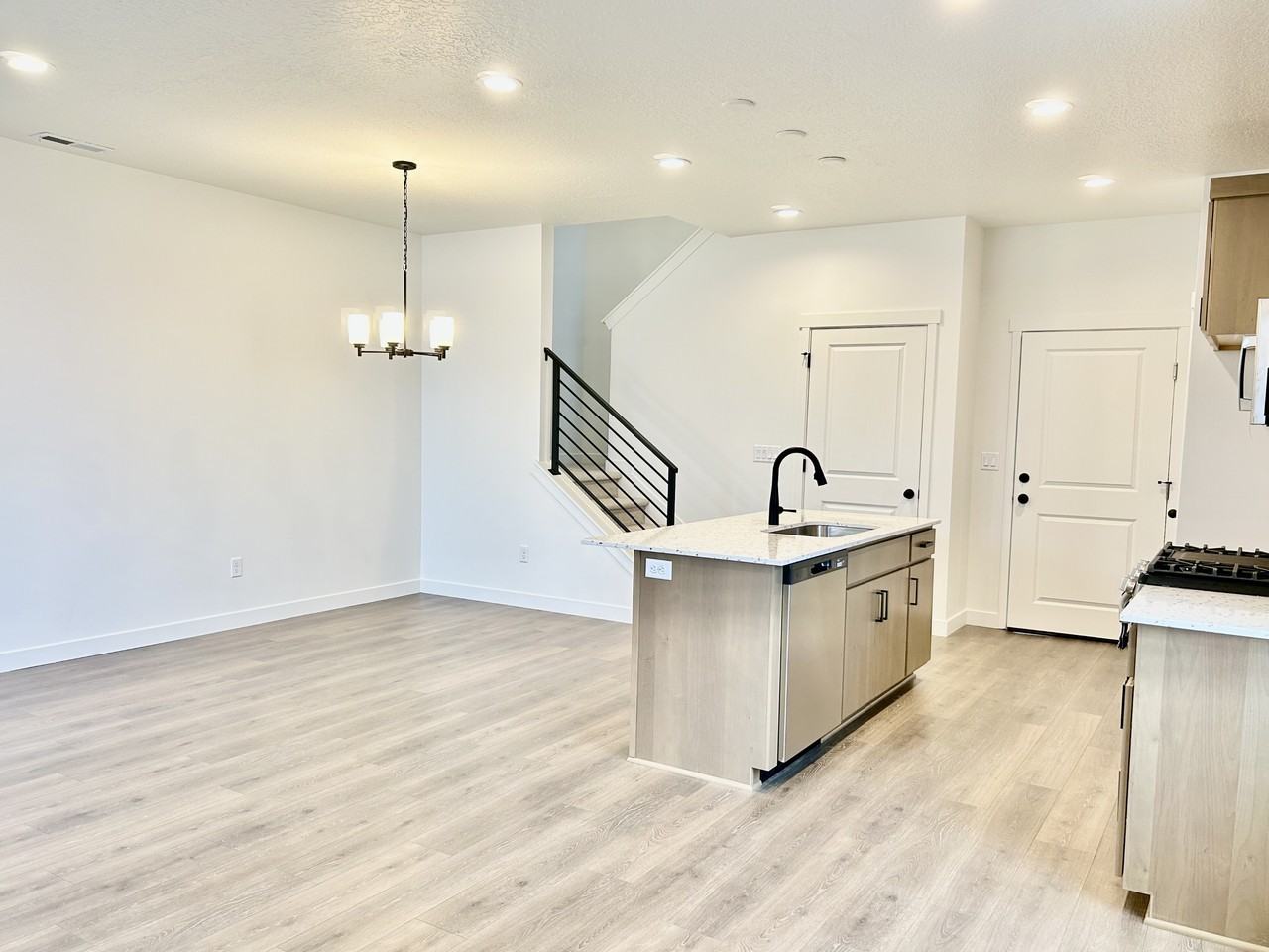 7033 W South Jordan Pkwy #382 - Photo 2 of 16