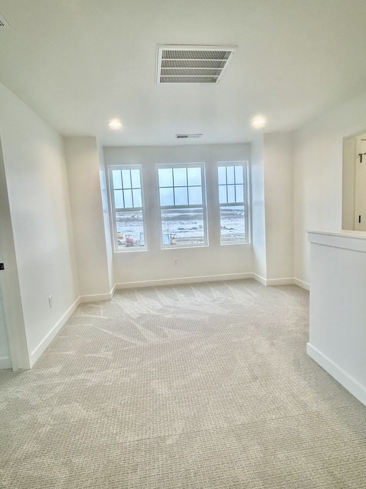 7033 W South Jordan Pkwy #382 - Photo 5 of 16