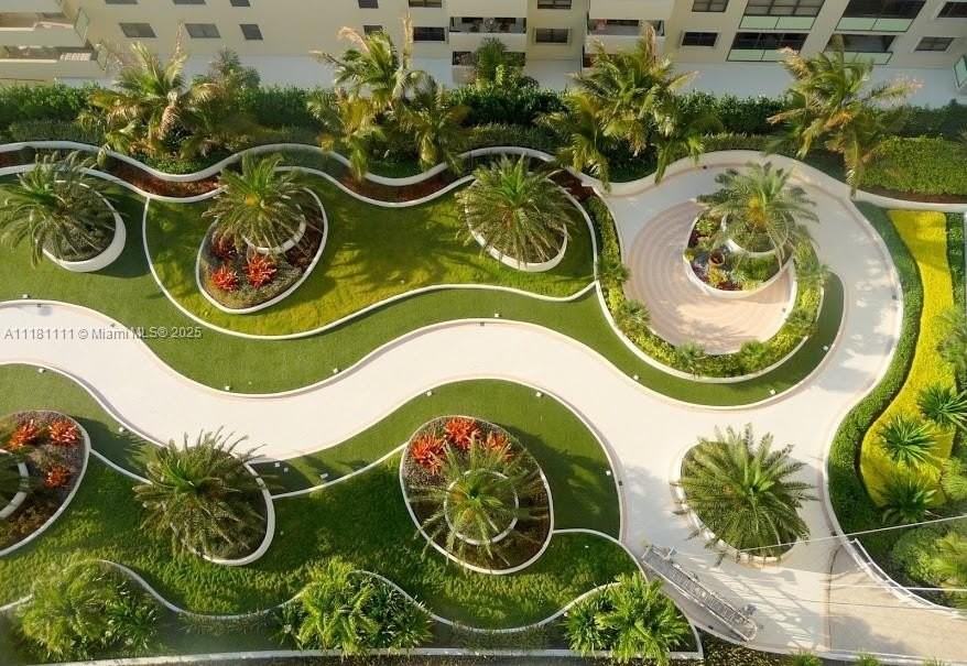 100 Lincoln Road #1642 - Photo 4 of 50