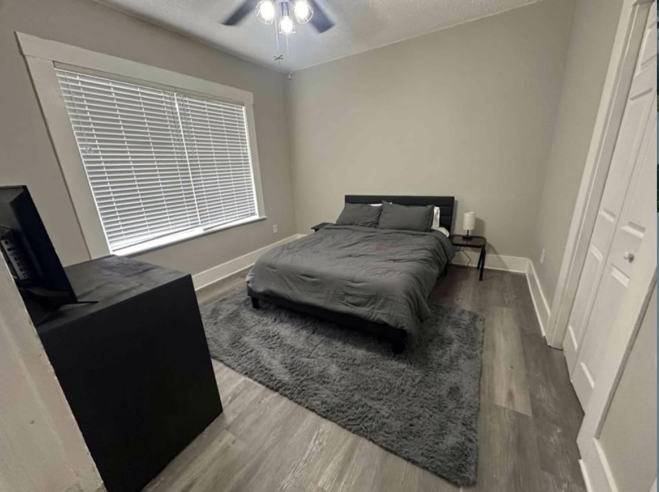 E Louisiana Ave - Photo 6 of 8