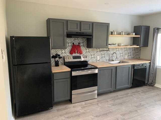 E Louisiana Ave - Photo 3 of 5