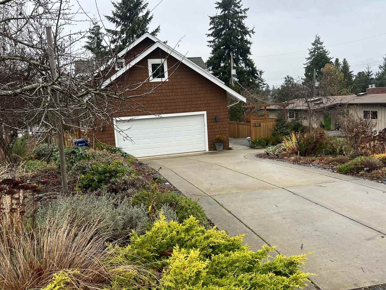 1438 Sw 158th St - Photo 2 of 36