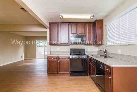 11422 Telechron Ave - Photo 3 of 16