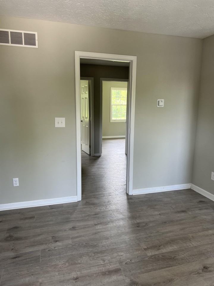 713.5 Old Shakertown Rd. - Photo 3 of 11