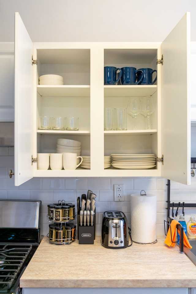 40 Hamilton Rd #1W - Photo 3 of 12