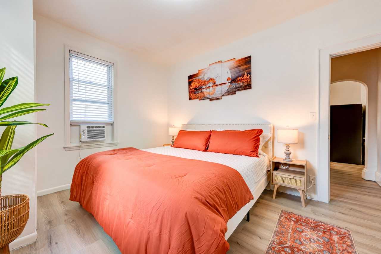 40 Hamilton Rd #1W - Photo 6 of 12