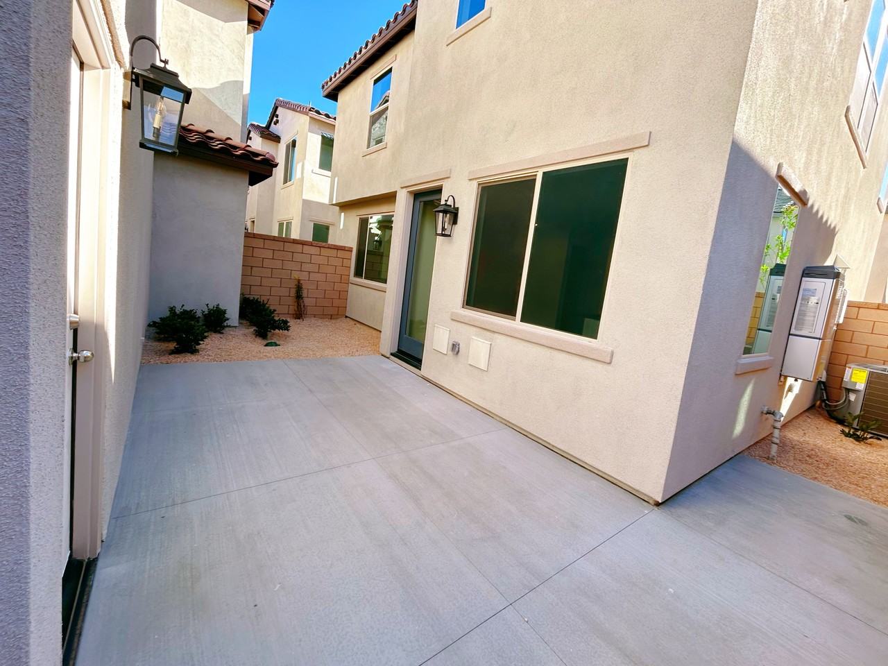 16659 Crocus Ln #2 - Photo 7 of 37