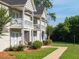 featured image of 164 Christopher St