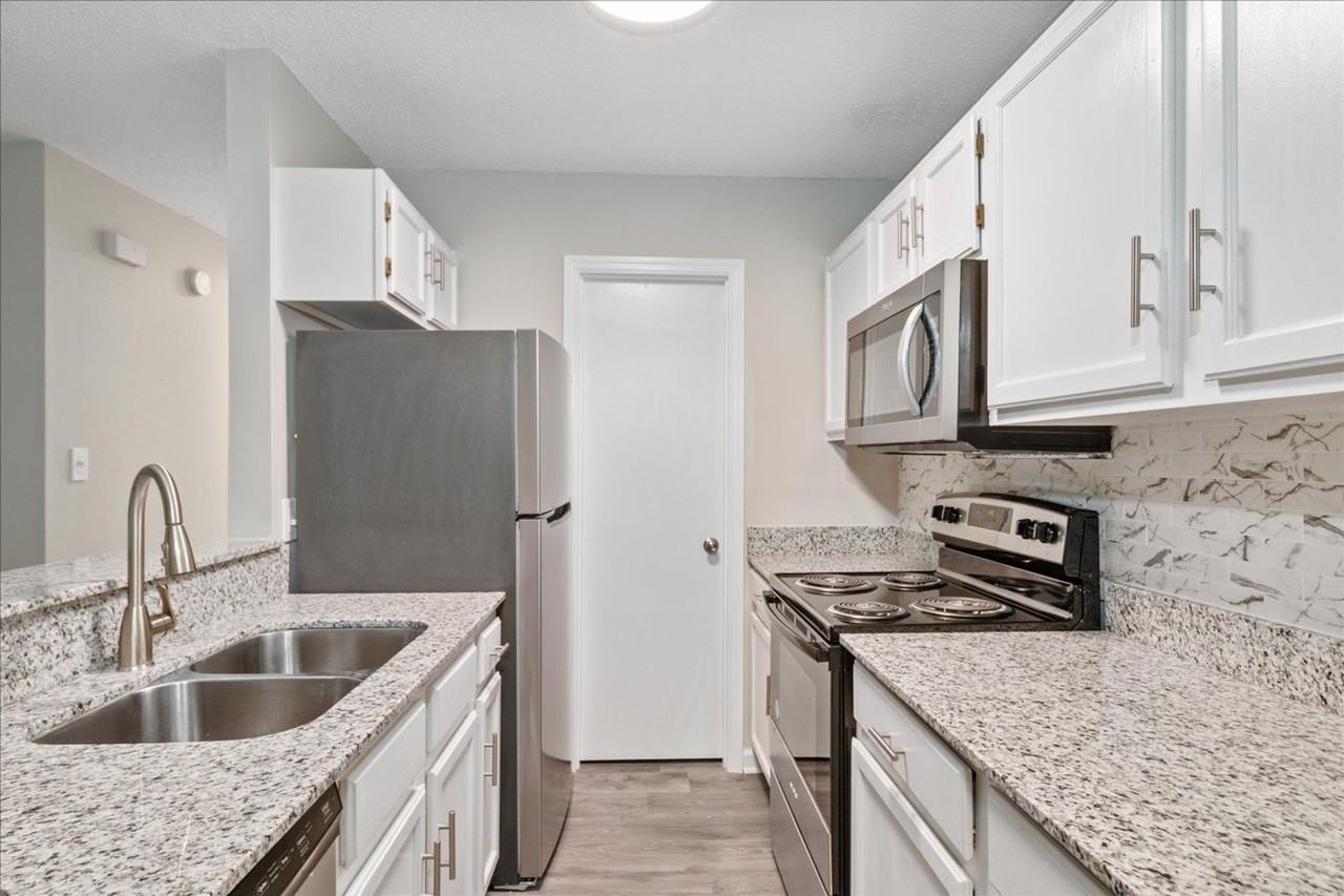 The Reserve at Christopher Street (Phase 2) - Photo 5 of 9