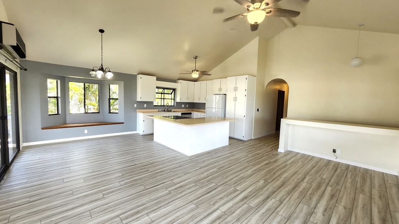 68-1987 Lina Poepoe St - Photo 2 of 25