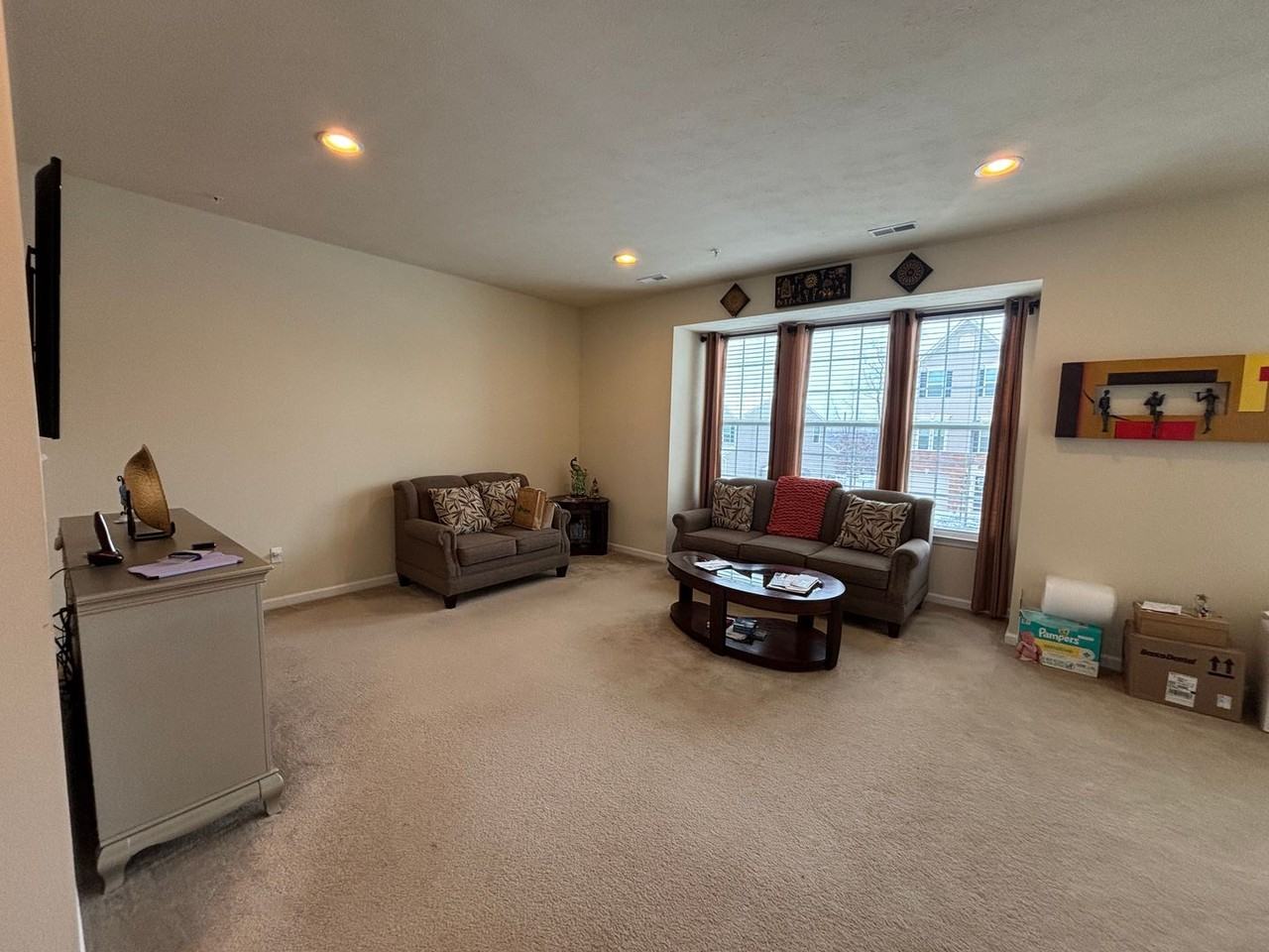 386 Sunrise Dr - Photo 6 of 17