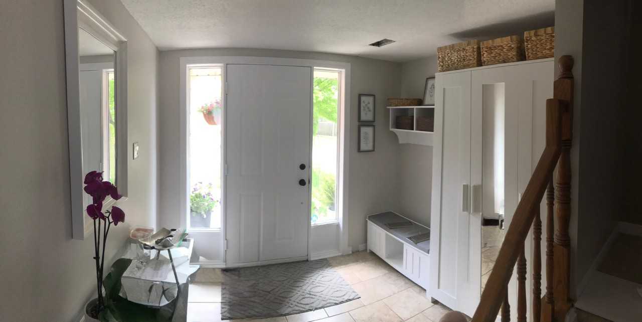 1866 Summerfields Cres - Photo 2 of 10