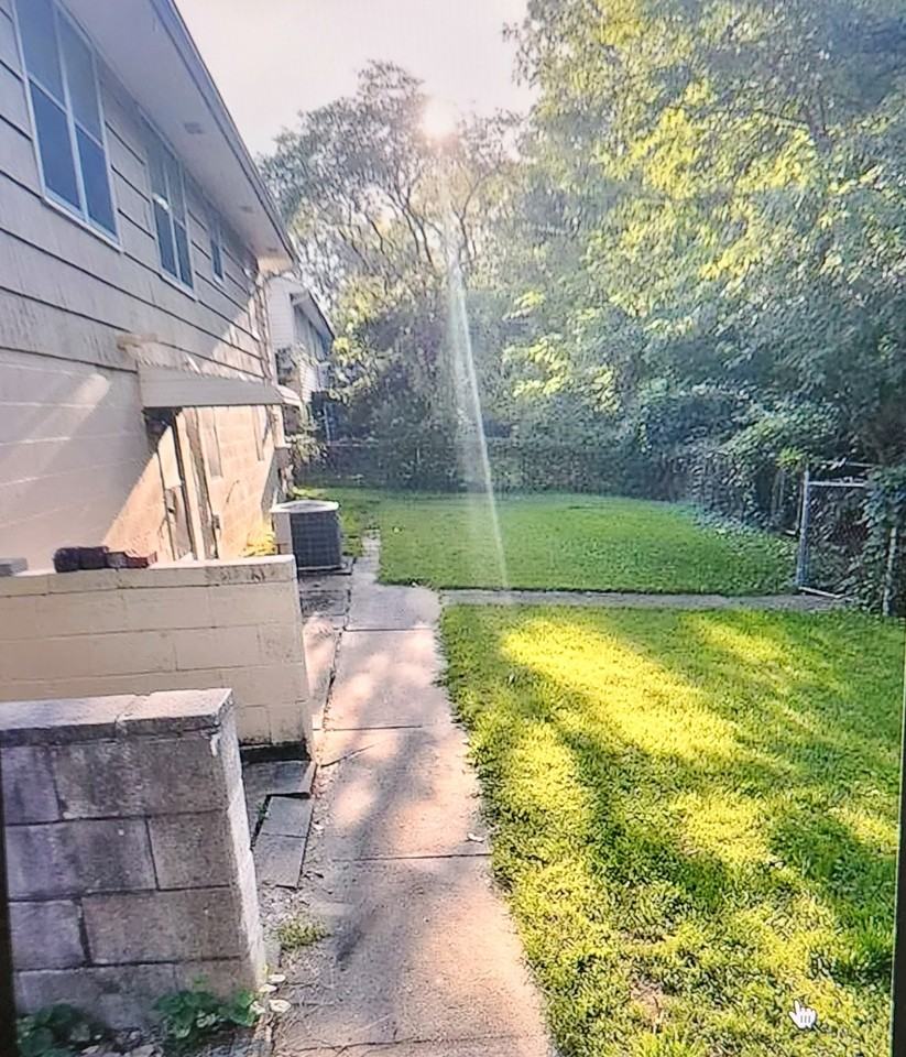 1804 6th Ave - Photo 2 of 12
