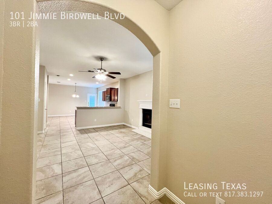 101 Jimmie Birdwell Blvd - Photo 2 of 28