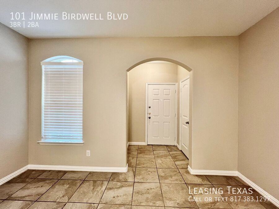 101 Jimmie Birdwell Blvd - Photo 3 of 28
