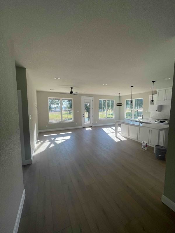 129 Lakeview Drive - Photo 5 of 14